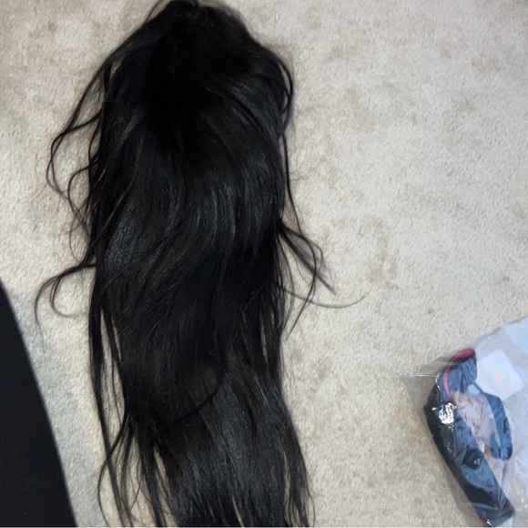 24 Inch Glueless Body Wave Lace Frontal - Picture 2 of 4